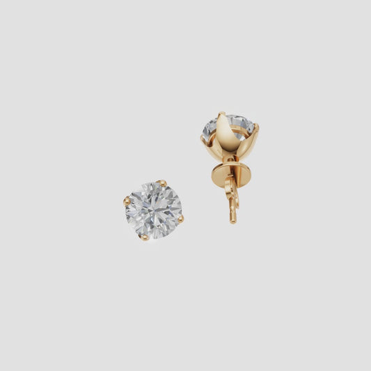 Classic 4 Prong Studs