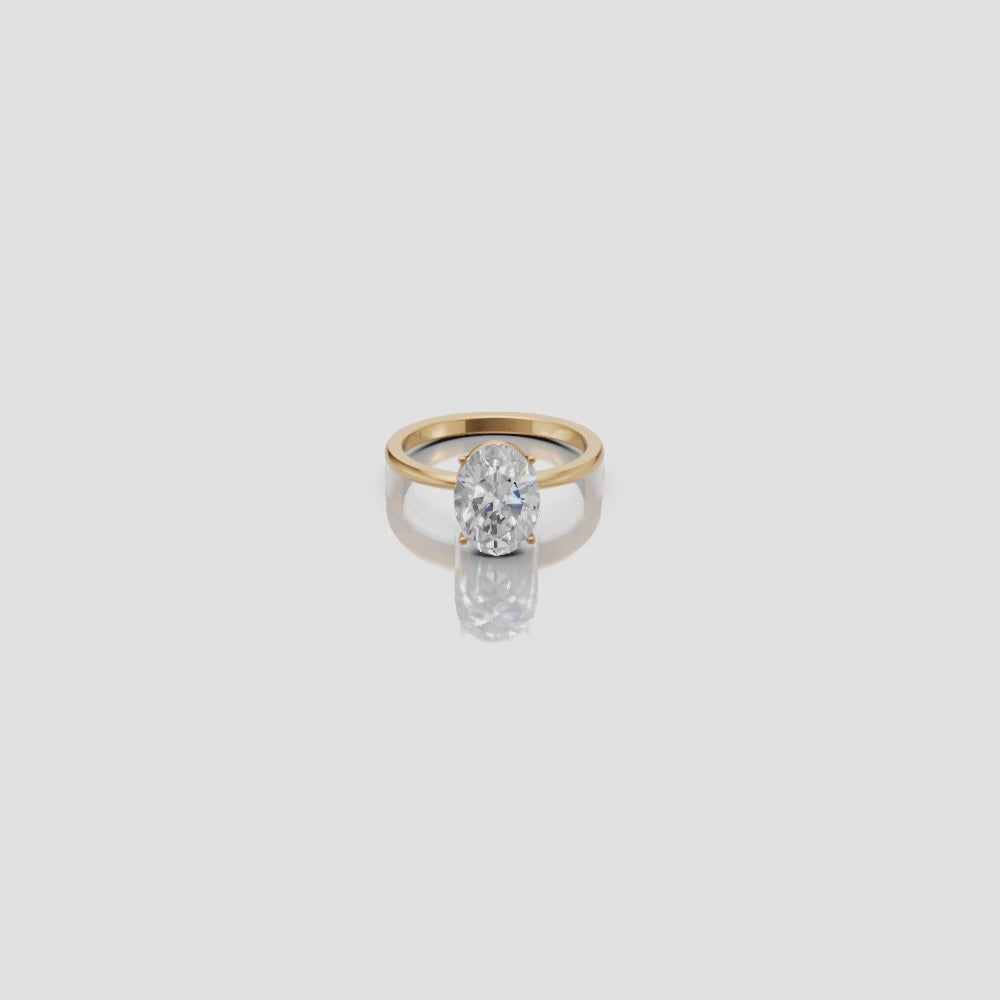 Oval Engagement Ring